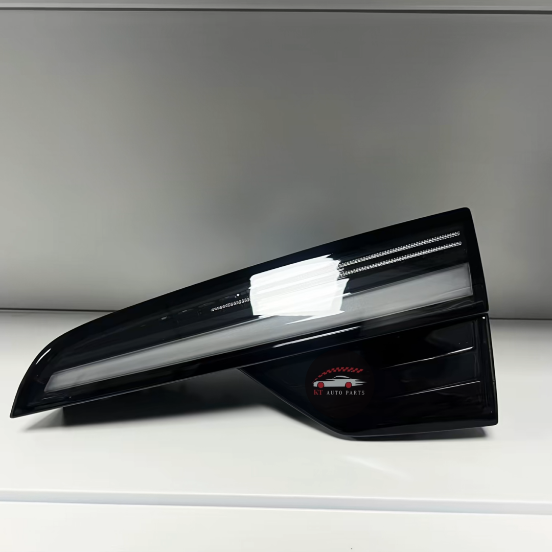 audi RS4 Clear tail lights